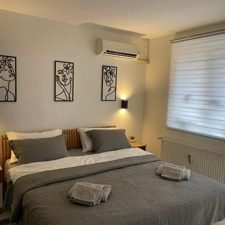 Apartman Afrodita Lux 1 Ni Eksteriør billede