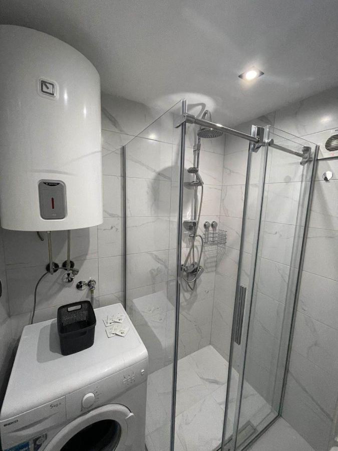 Apartman Afrodita Lux 1 Ni Eksteriør billede